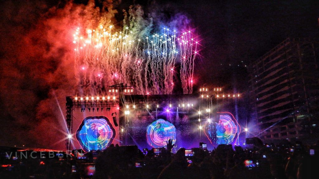 Such A Heavenly View Coldplay Brings Magic To Manila Philippine Concerts