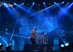 5SOS Starts Our Summer on a High