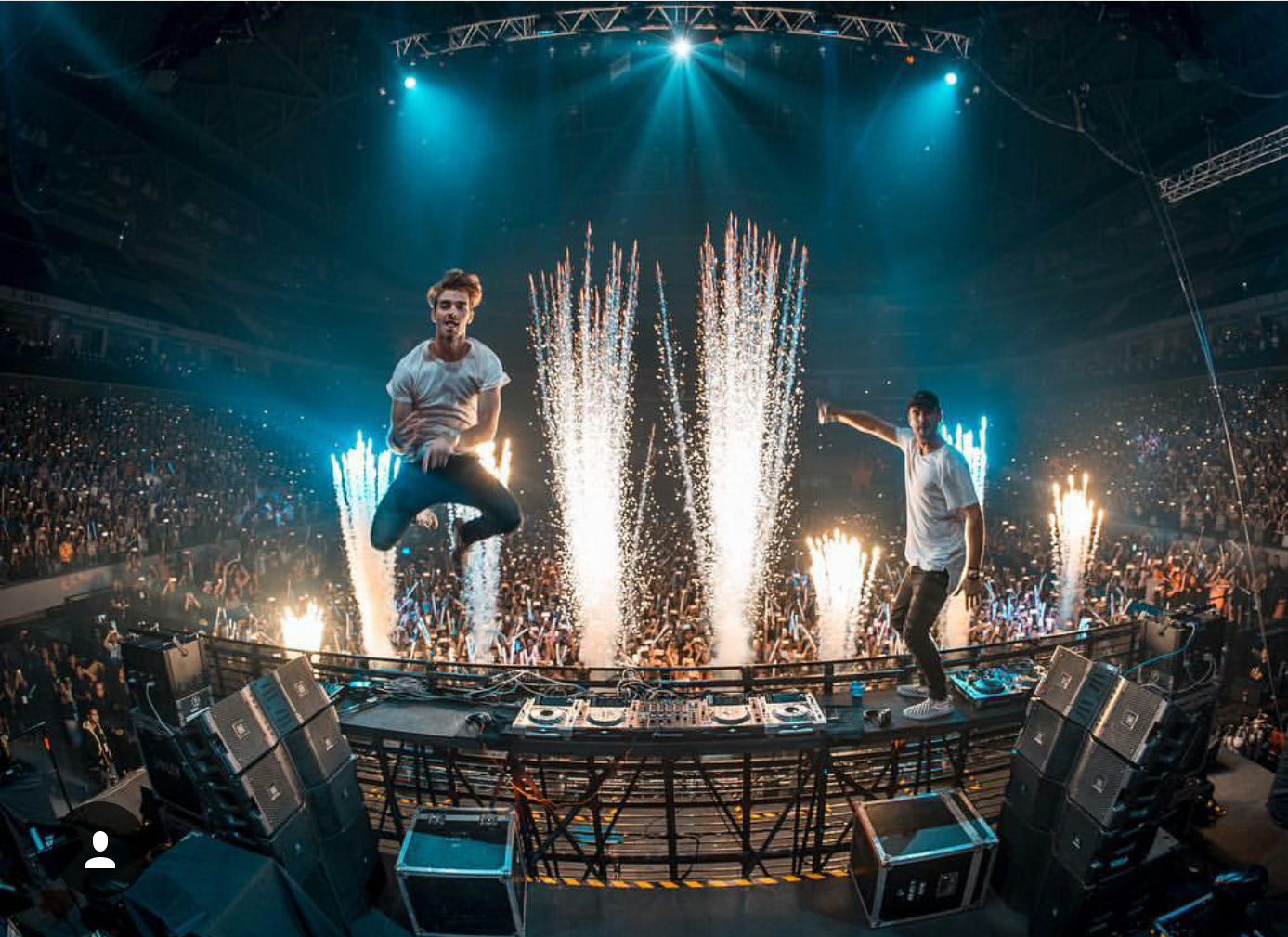 The Chainsmokers Ignite Manila With Electrifying Beats Philippine