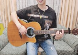 Regino dedicates his self-composed song “Idolo” to April Boys fans