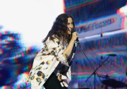 Alanis Morissette’s Glorious Return to Manila