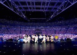 TWICE Makes Philippine Arena Debut with Full-House, Fired Up “READY TO BE” in Bulacan