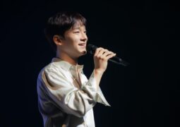 Chen Wraps Up “Beyond the Door” Fan-Con Tour with Heartfelt Manila Finale